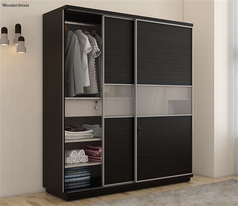 WARDROBE .